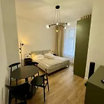 Przystanek Mariacka 7 Apartamento *