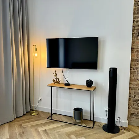 Przystanek Mariacka 7 Διαμέρισμα Κατοβίτσε